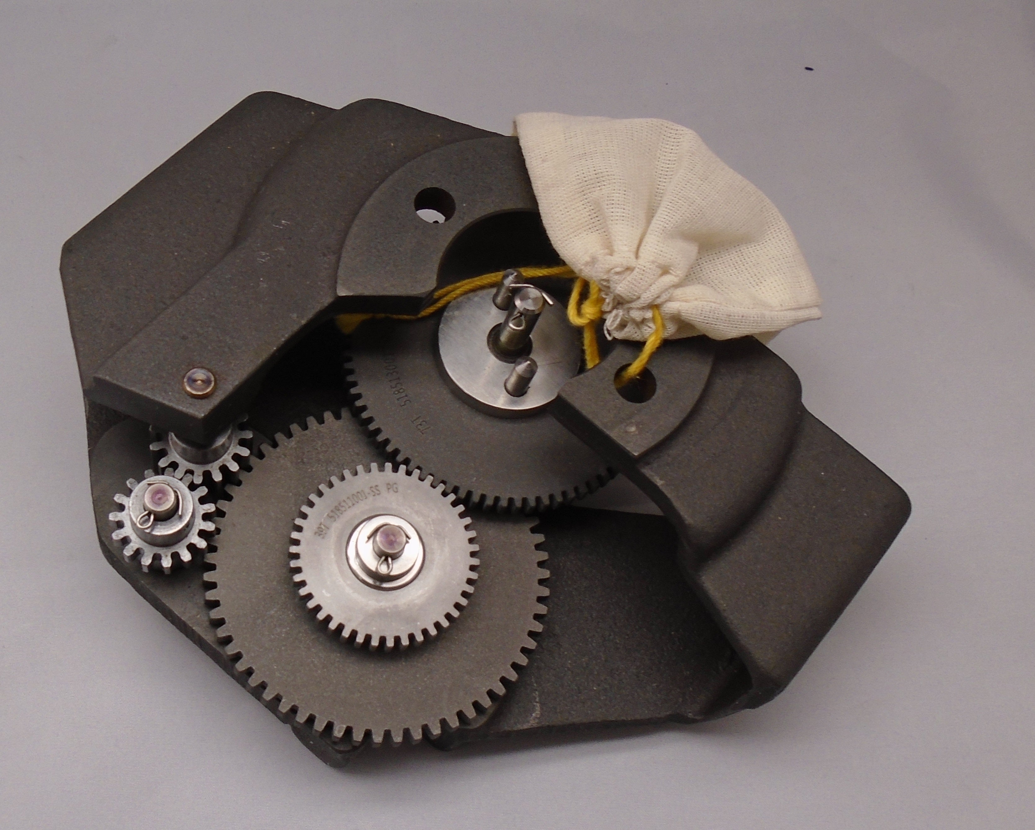 552118008 - KIT-GEAR CLUSTER G6/HI-PRESS BBL 100%