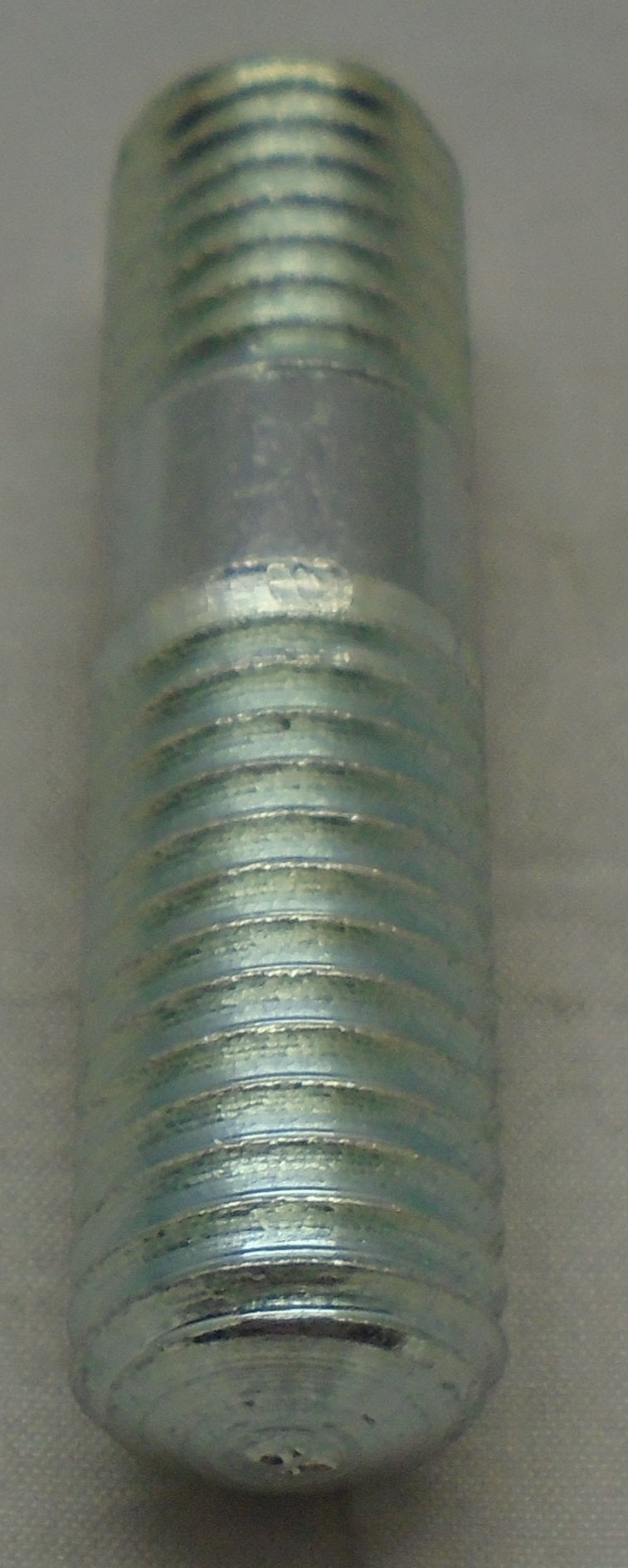 642363405 - STUD TE-5/8-11 OAL 2-1/2 NUT END 1-1/4