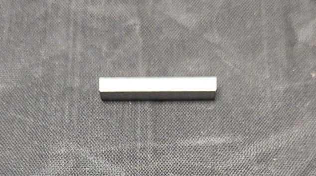 647000416 - KEY - .925" x 1/8" x 1/8'' UNDERSIZED