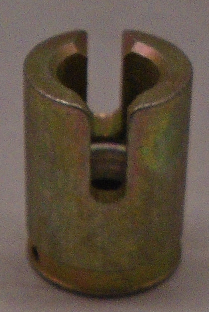 0065004-005 - COUPLING SLOT .130W