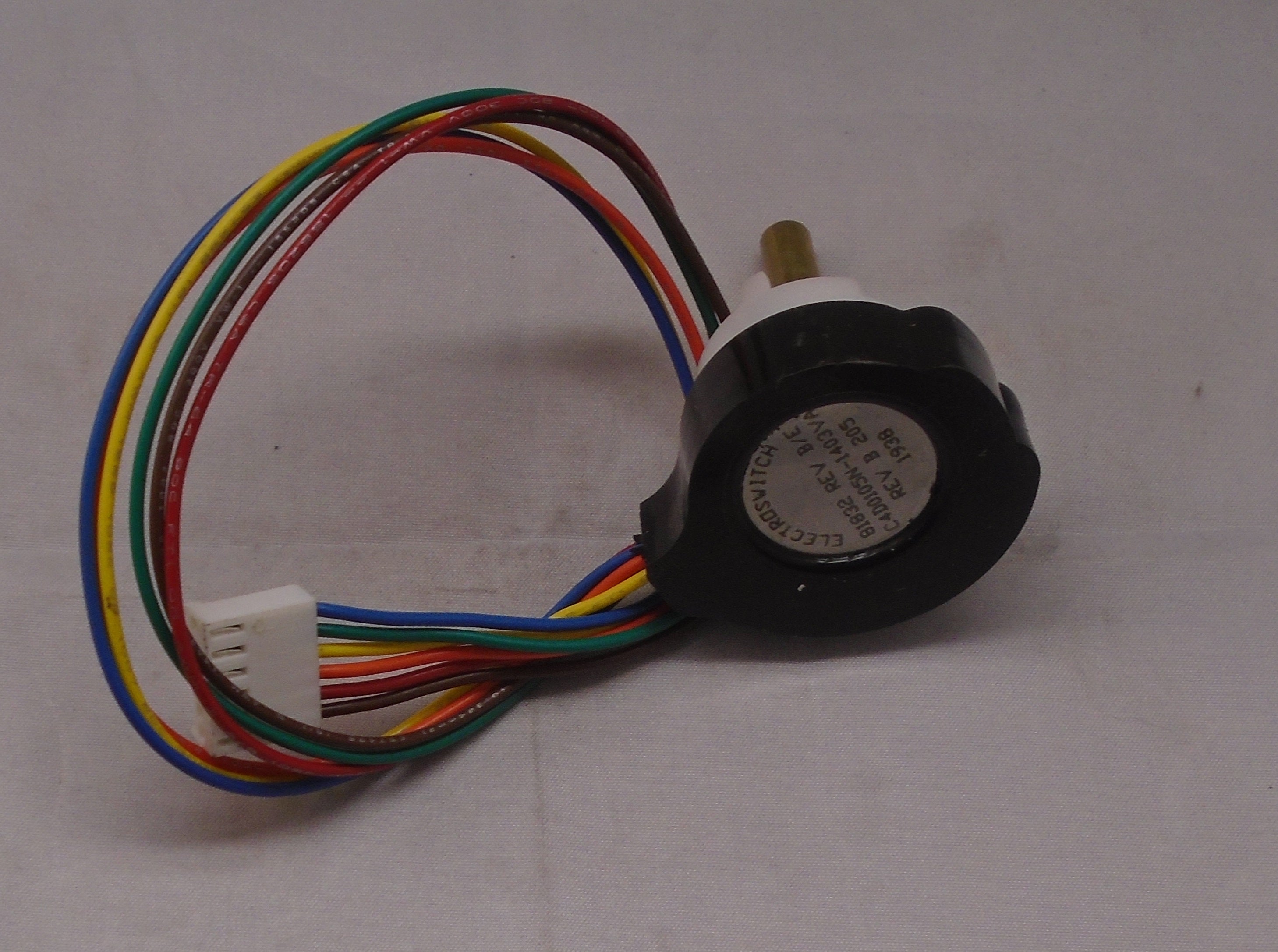 81832 - ROTARY SWITCH & HARNESS