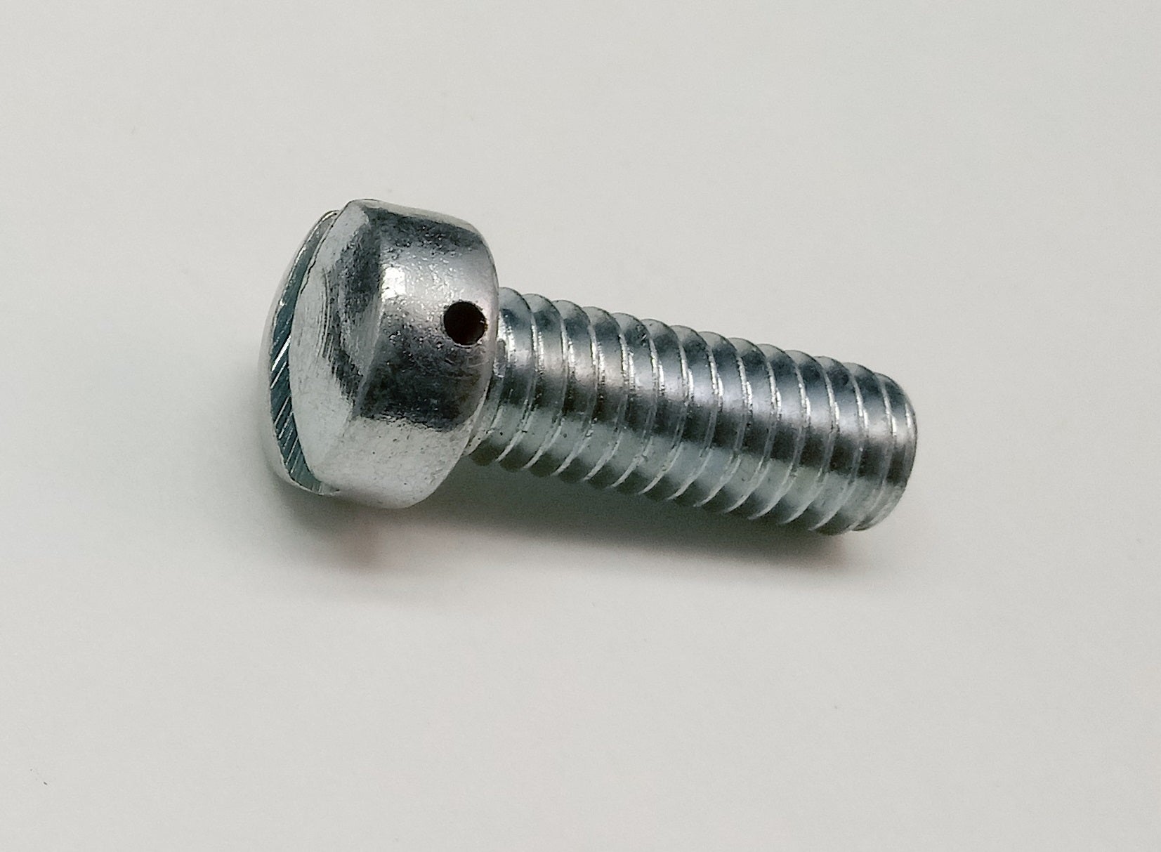 9563401 - SCREW M-5/16-18 UNC-2A X 7/8 SLOTTED DR