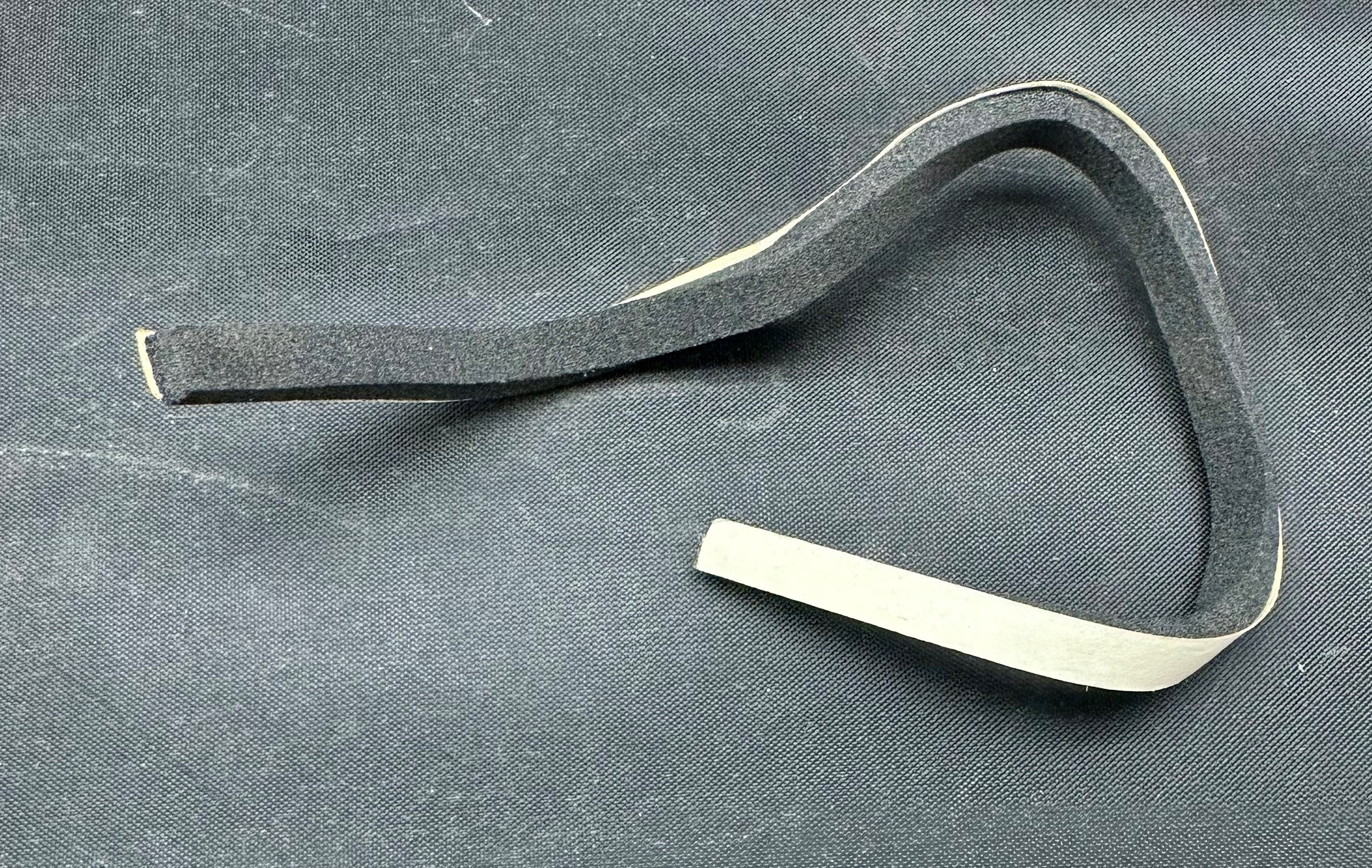 4448 - WINDOW GASKET TOP