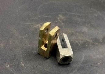 51934 - CLEVIS