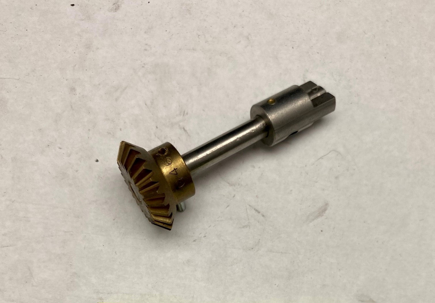 72729 - DRIVEN MITER GEAR