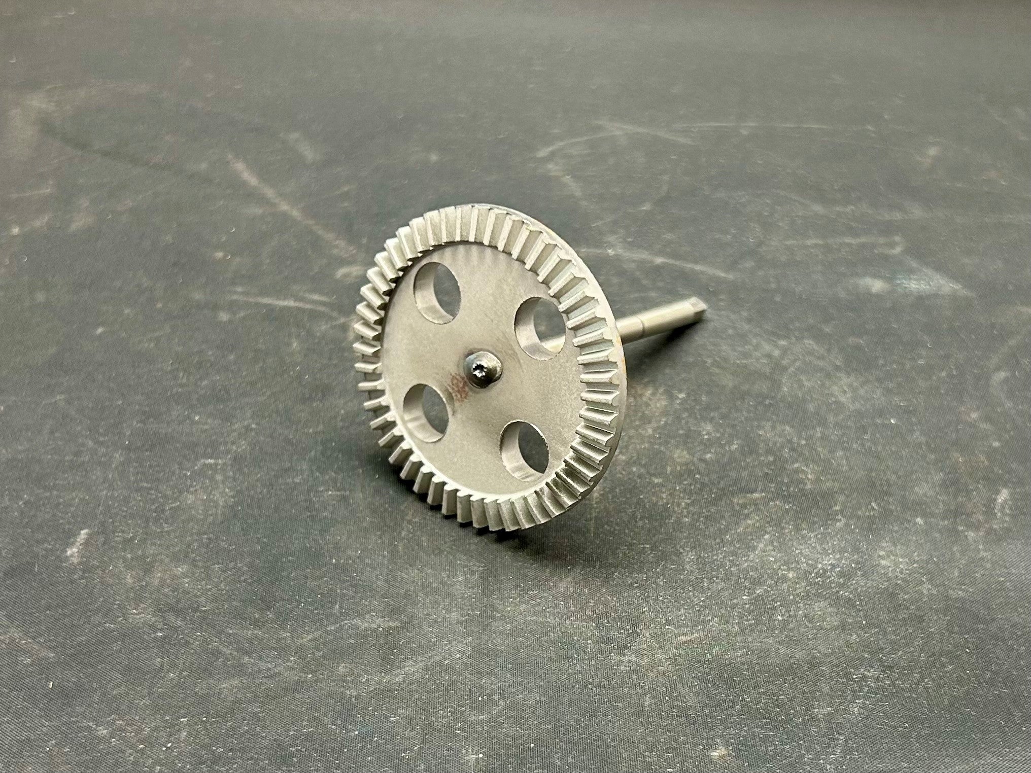 CS-381Z-119-AAA - OGM GEAR TRAIN BEVEL PIN ASSEMBLY