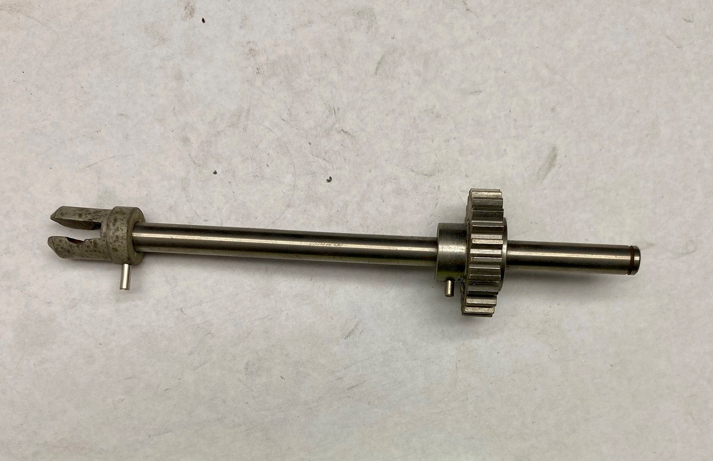 W92520-003 - GEAR ASSEMBLY