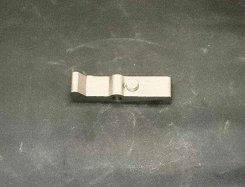 408258 - INTERLOCK LUG 1.4308
