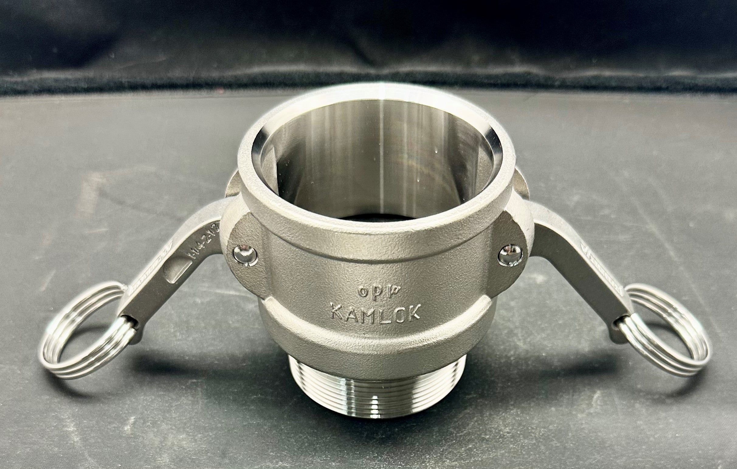633B-SS20 - 2" KAMLOK COUPLER, SST, BUNA, MNPT