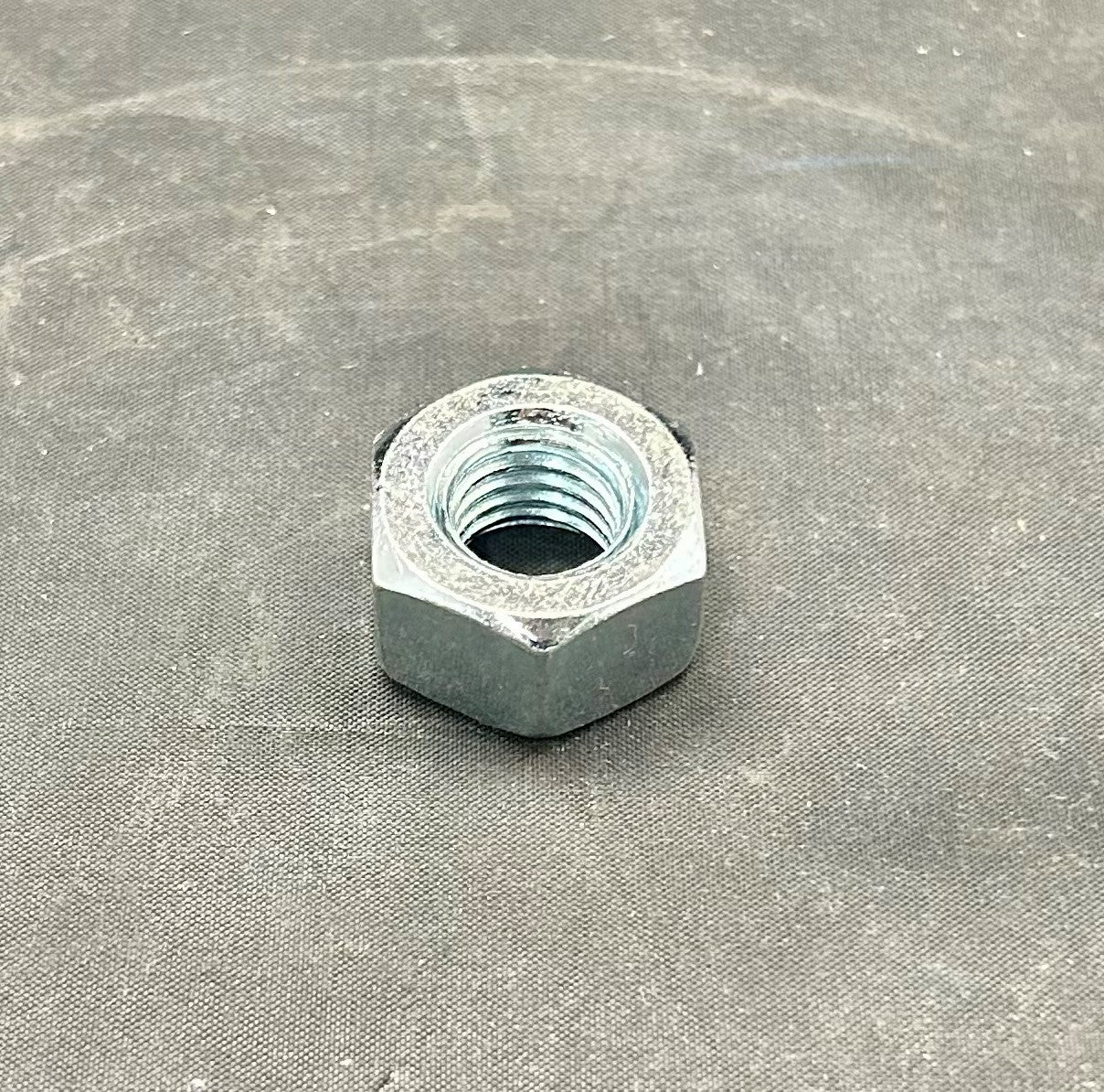 2752400 - NUT - 1/2-13 HEX HVY SF 31/64 THICK