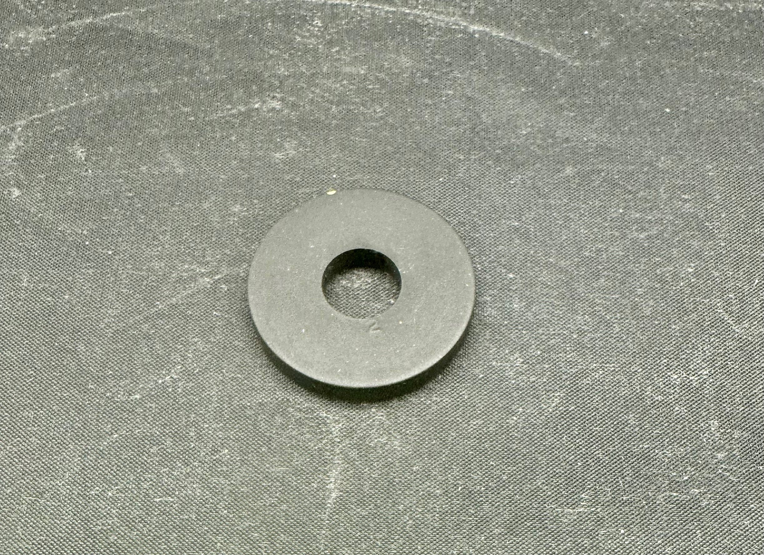 506902001 - RING - VALVE