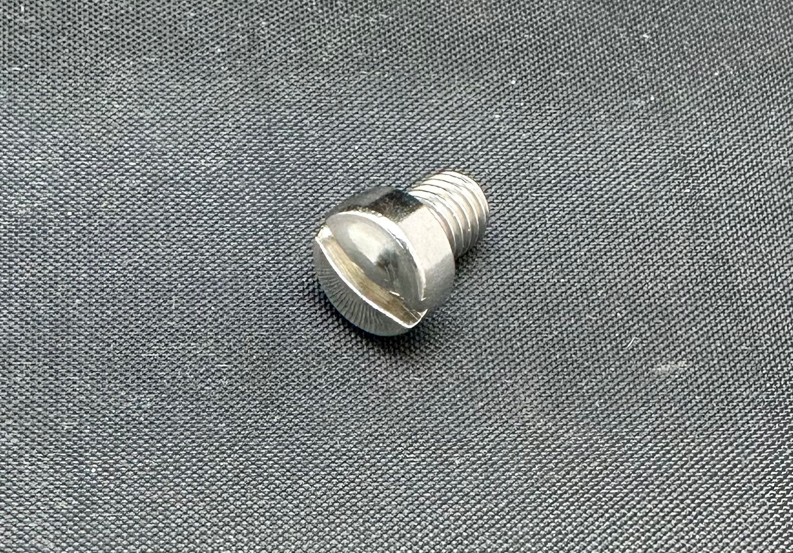 6110002 - SCREW M-10-32 X 1/4 FILL HEAD SLOT