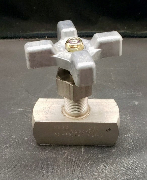 641109404 - VALVE - NEEDLE 1/2 NPT 303SS