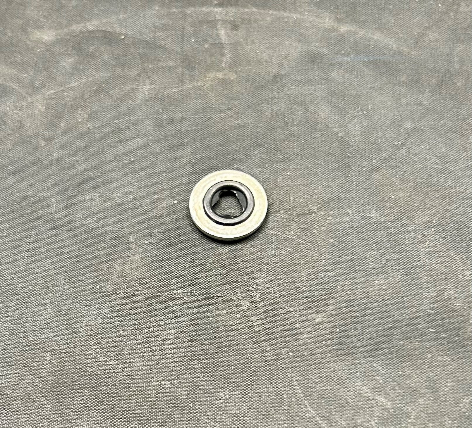 643754402 - SEAL - THREDSEAL 1/4-28 NITRILE & STL. Z
