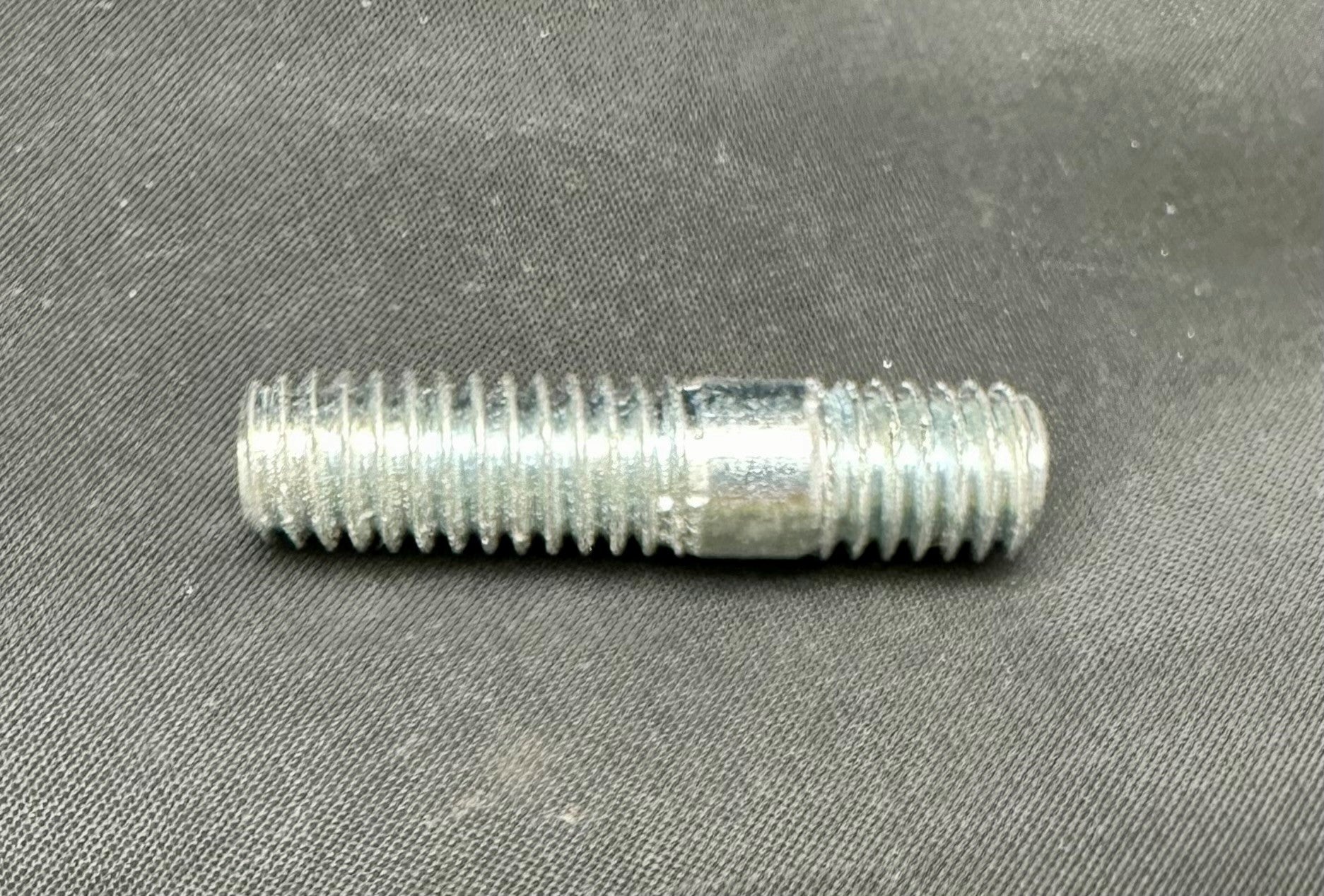 643823405 - STUD DE-.312-18 UNC X 1.375 LG