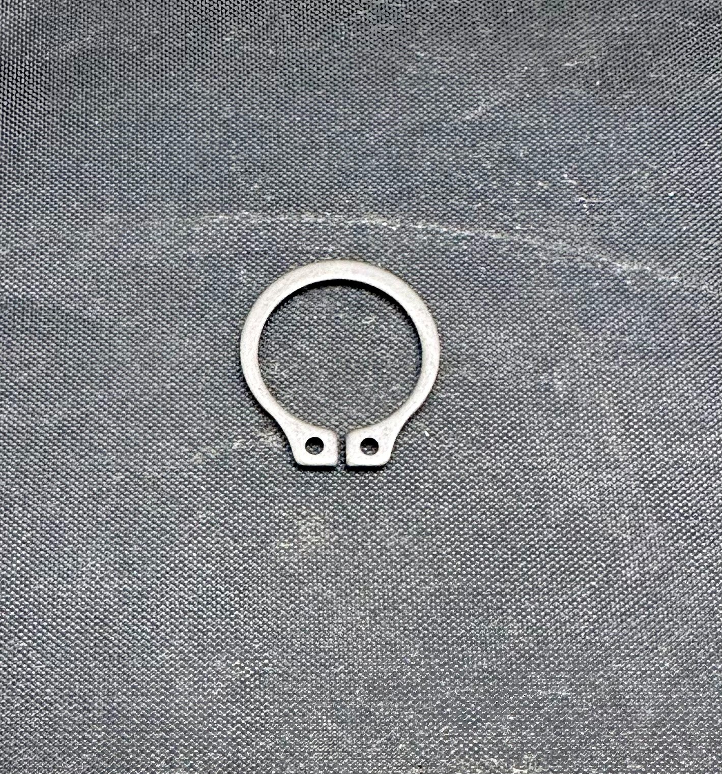 009691400P - RING-RETAINING EXT 5100 1/2 SHAFT