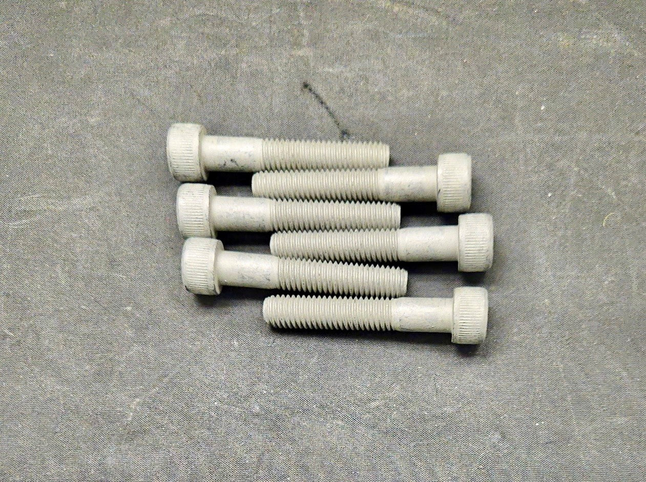 P8000016691 - KIT-ALIV SPO COVER BOLTS (NON-SEALING)
