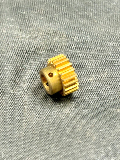 0311427-120 - GEAR 20T 48DP W/HOLE