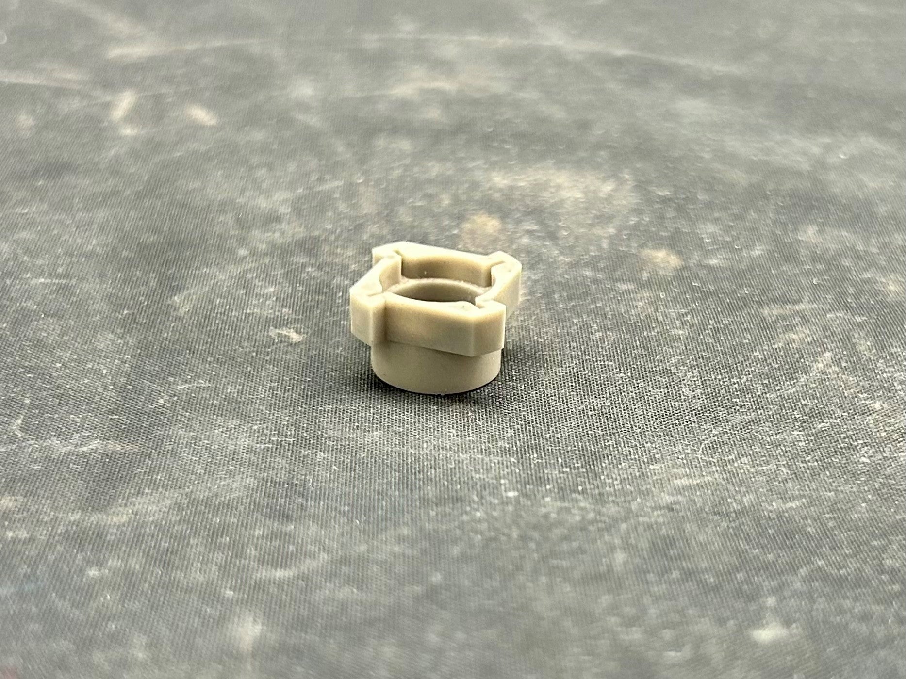 0323518-001 - DETENT CLUTCH