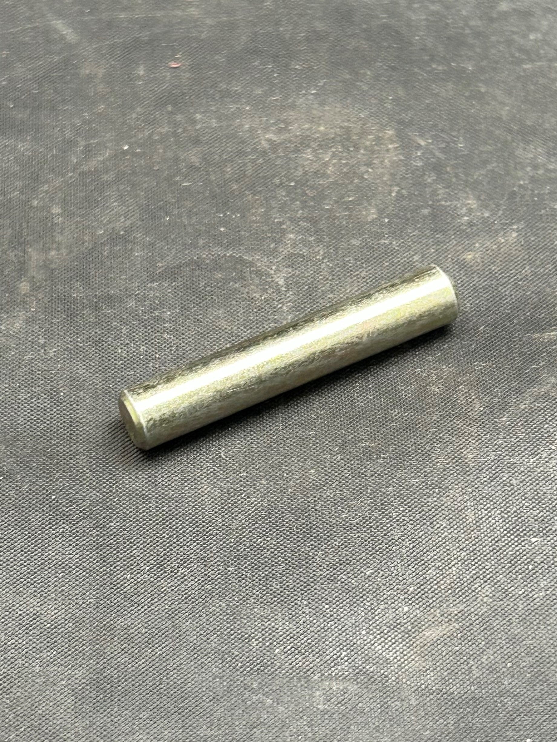 0324707-001 - SHAFT IDLER