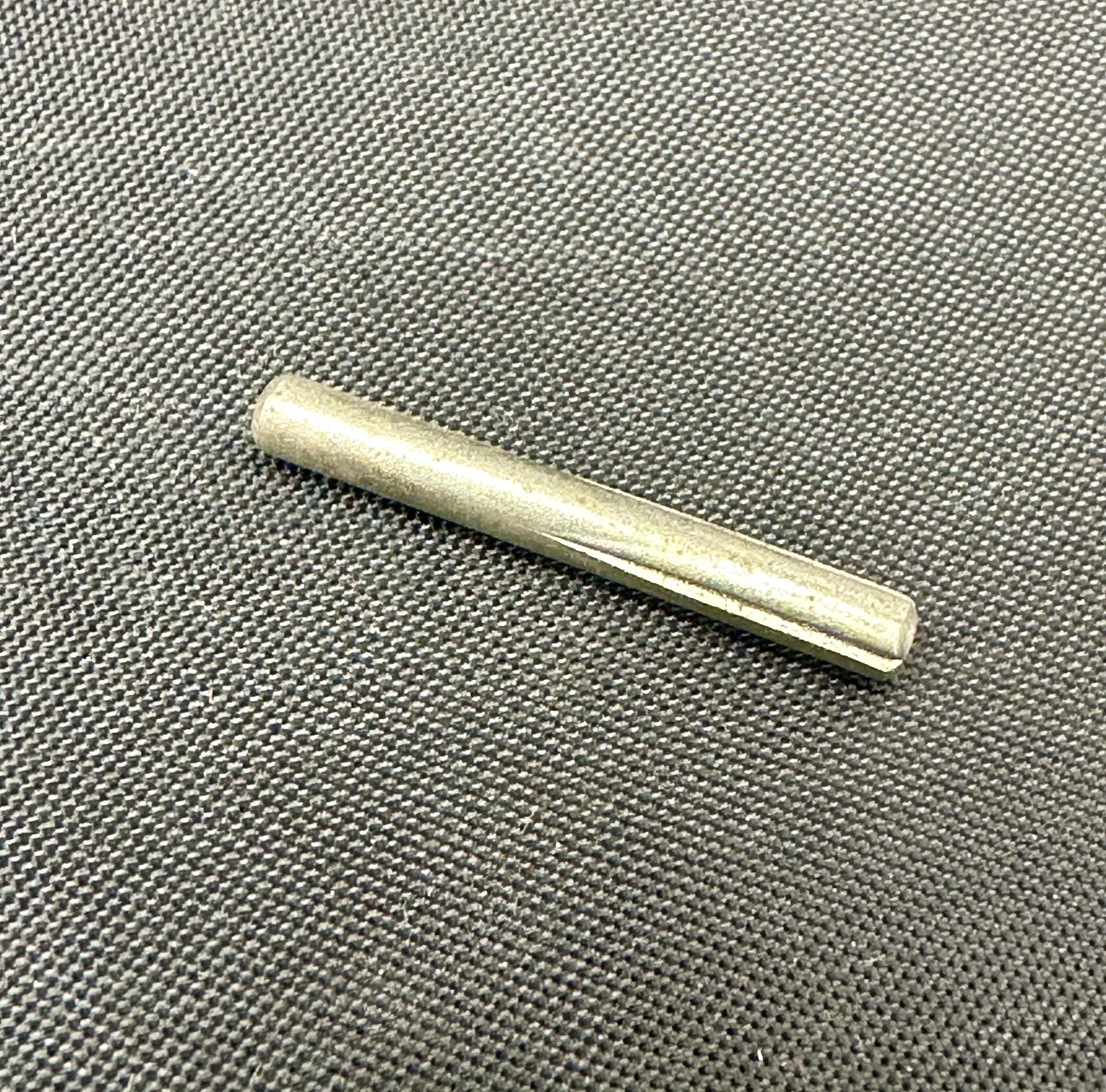 0510125-001 - GROOVE PIN .094DX0.750