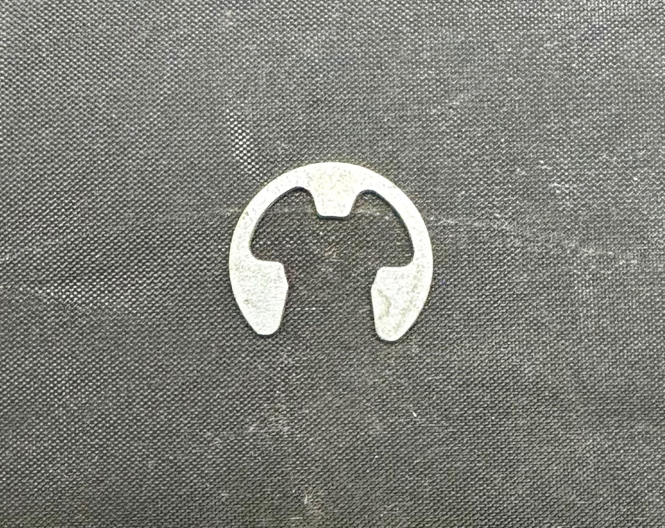 0511816-001 - RING RET.TYP. 5 .375