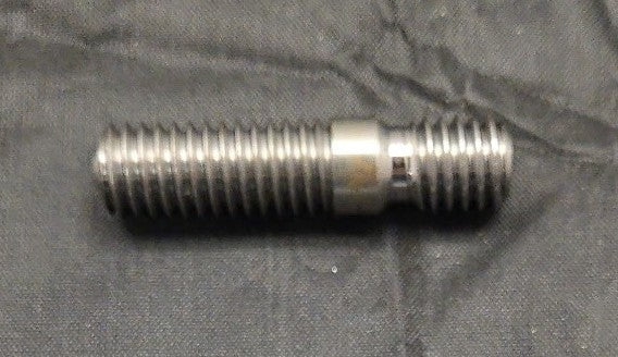 151305M - STUD CS TAP END