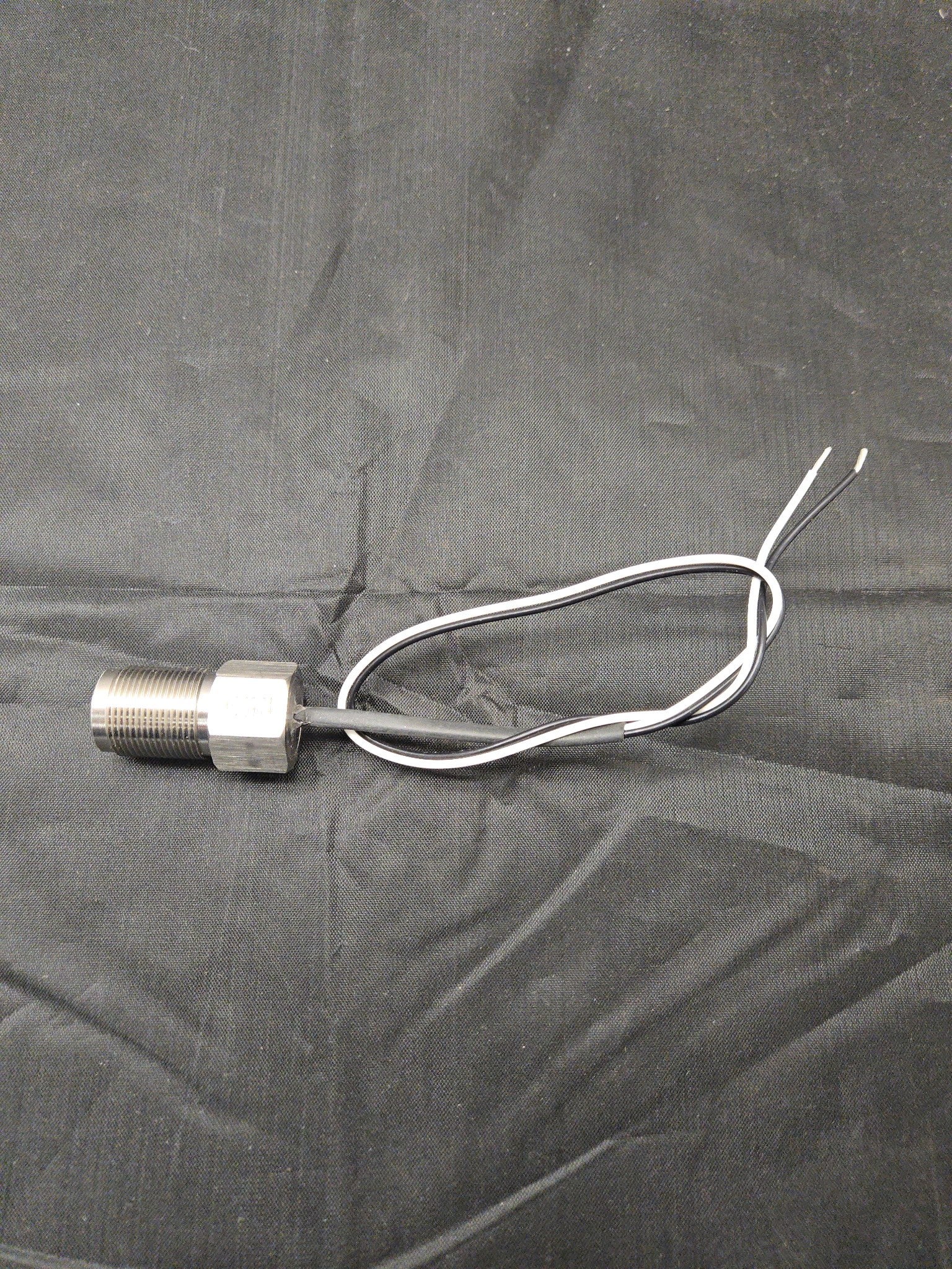 ES-595D-017-AAA - SENSOR MAG TURBINE PAR 12" LDS