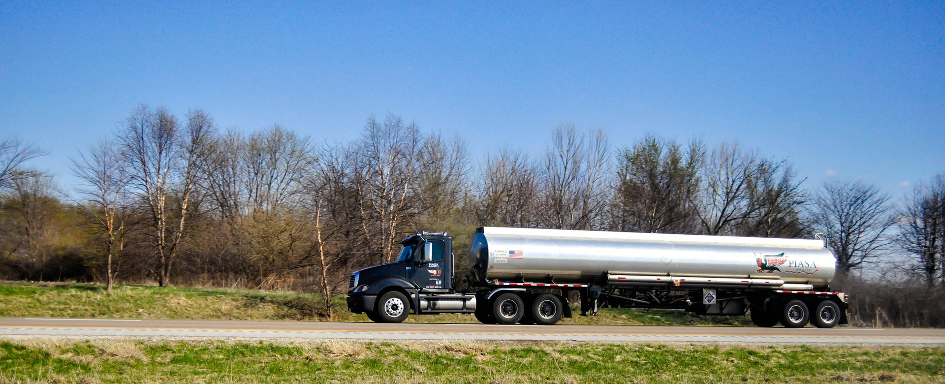 Tank truck loading equipment